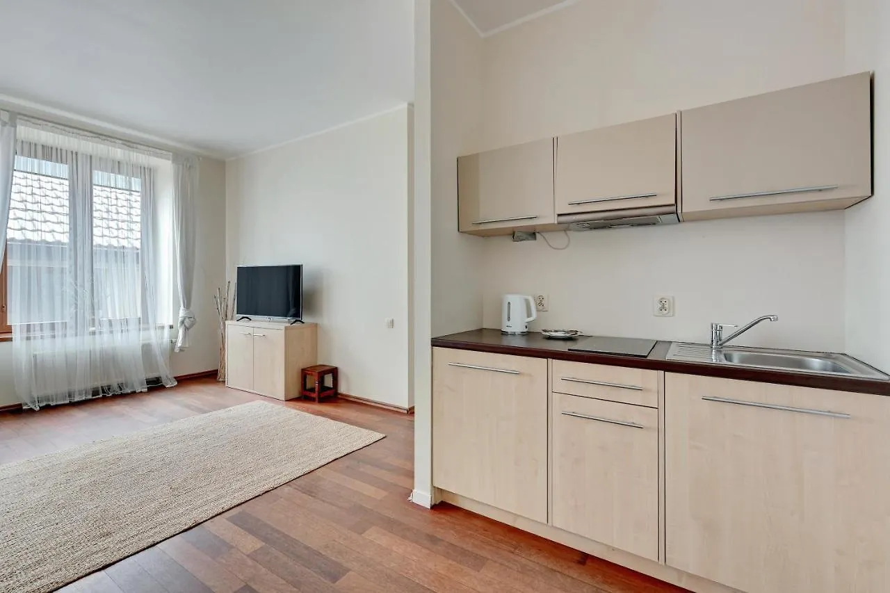 Dom & House - Apartamenty Nautilus Jelitkowo 50 Metrow Od Plazy Gdansk 0*,
