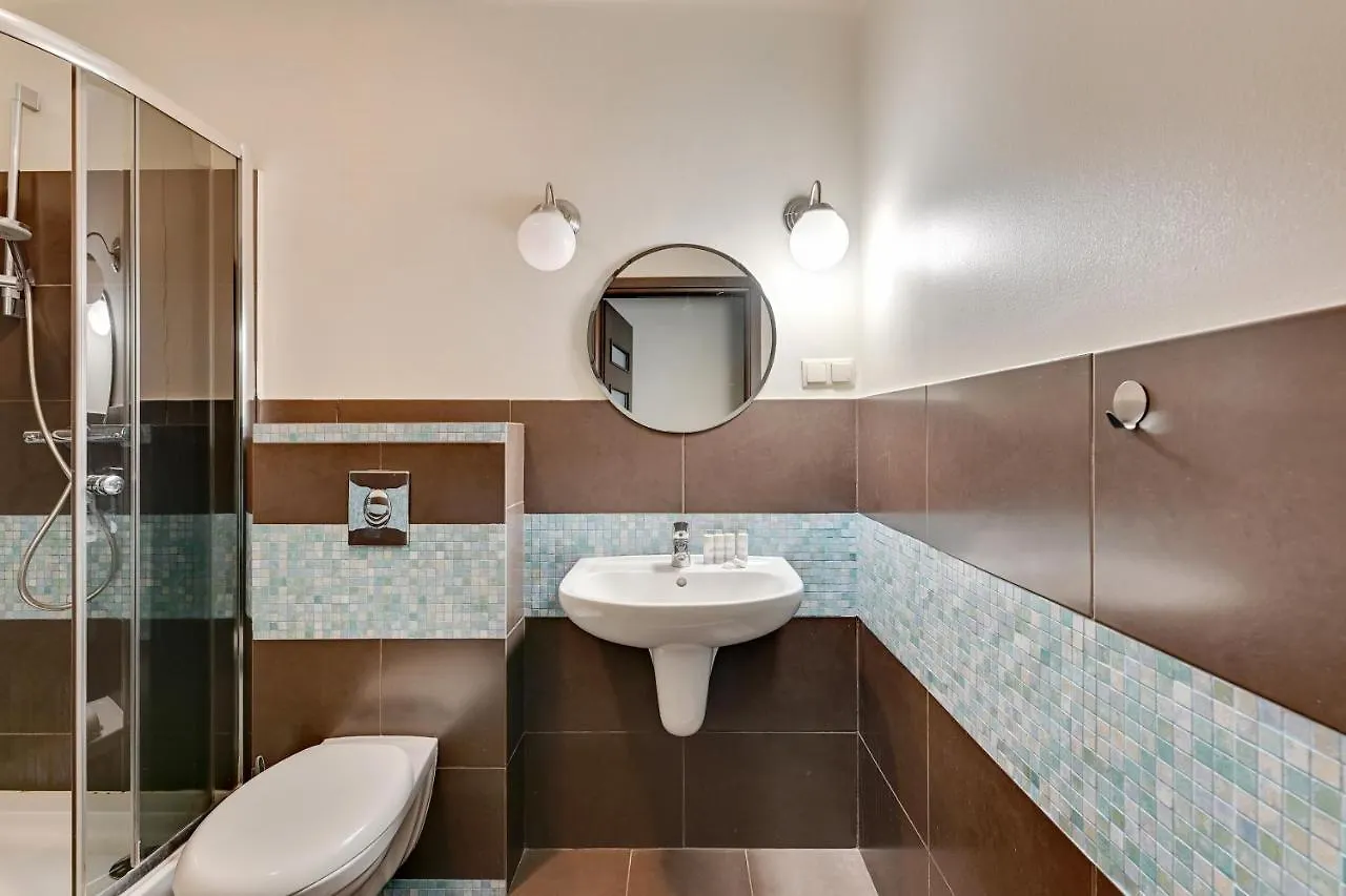 Dom & House - Apartamenty Nautilus Jelitkowo 50 Metrow Od Plazy Gdansk