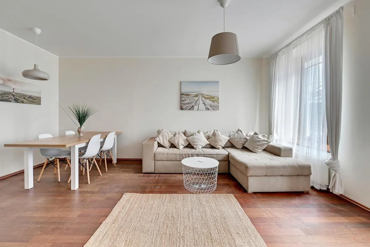 Dom & House - Apartamenty Nautilus Jelitkowo 50 Metrow Od Plazy Gdansk 0*,  Poland