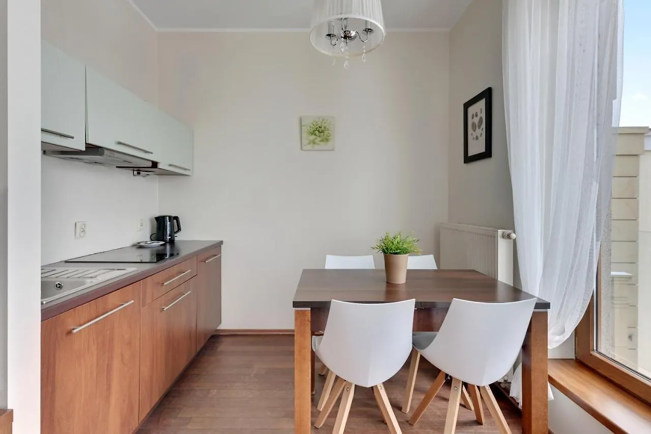 Dom & House - Apartamenty Nautilus Jelitkowo 50 Metrow Od Plazy Gdansk Poland