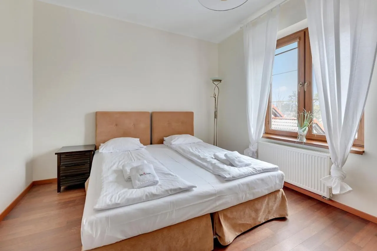 Dom & House - Apartamenty Nautilus Jelitkowo 50 Metrow Od Plazy Gdansk 0*,  Poland