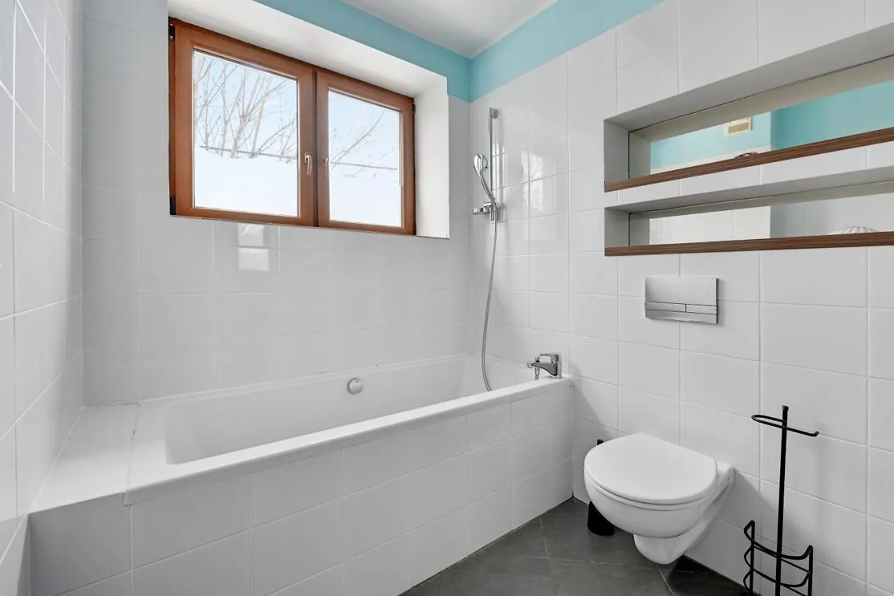 Dom & House - Apartamenty Nautilus Jelitkowo 50 Metrow Od Plazy Gdansk 0*,